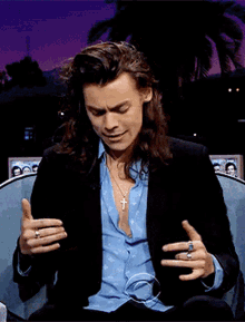 Harry Styles Late GIF - Harry Styles Late Hair GIFs