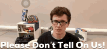 Please Dont Tell My Mom Dont Say It To My Mom GIF - Please Dont Tell My Mom Dont Say It To My Mom Keep It A Secret GIFs