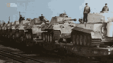 Ww2 Panzer GIF - Ww2 Panzer Panther GIFs