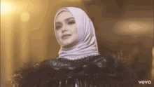 Siti Nurhaliza Queen GIF - Siti Nurhaliza Queen Stare GIFs