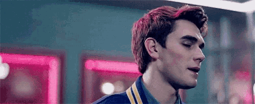 Archie Andrews Riverdale GIF - Archie Andrews Riverdale KJ Apa - Discover &  Share GIFs