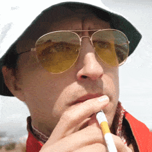 Looking Around Danny Mullen GIF - Looking Around Danny Mullen Checking The Surroundings GIFs